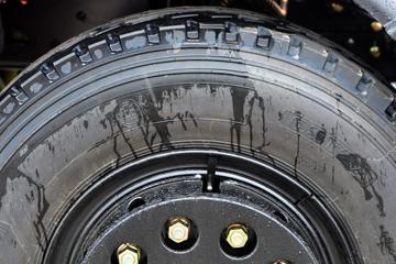 ����ʮͨ ��� 220���� 4X2 �泵��(STQ5188JSQ6)ͼƬ