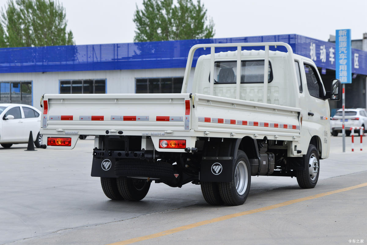  M2 1.6L 122  3.3Ű΢(BJ1032V5PV5-11)                                                