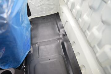  M2 1.6L 122  3.3Ű΢(BJ1032V5PV5-11)ͼƬ