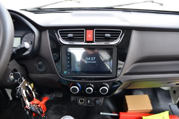  M2 1.6L 122  3.3Ű΢(BJ1032V5PV5-11)ͼƬ