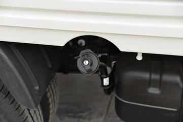  M2 1.6L 122  3.3Ű΢(BJ1032V5PV5-11)ͼƬ