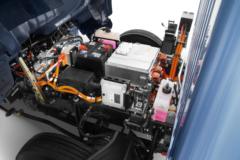 宇通 T5 C系 液刹 4.2米单排纯电动厢式轻卡 深澜83.72kWh