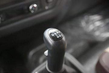 �ൺ��� JK6�п� 270���� 4X2 9.7����������ʽ�ػ���(����)(CA5180XYKP28K8L8E6A90)ͼƬ