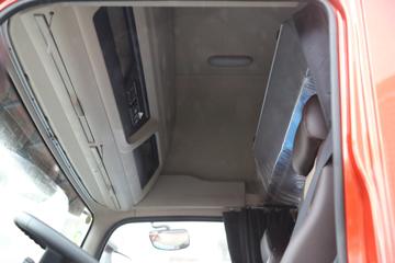 �ൺ��� JK6�п� 270���� 4X2 9.7����������ʽ�ػ���(����)(CA5180XYKP28K8L8E6A90)ͼƬ