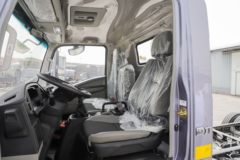 中国重汽HOWO 统帅 160马力 4.15米单排厢式轻卡(法士特8档)(ZZ5047XXYG3214F143)