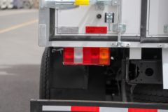 中国重汽HOWO 统帅 160马力 4.15米单排厢式轻卡(法士特8档)(ZZ5047XXYG3214F143)