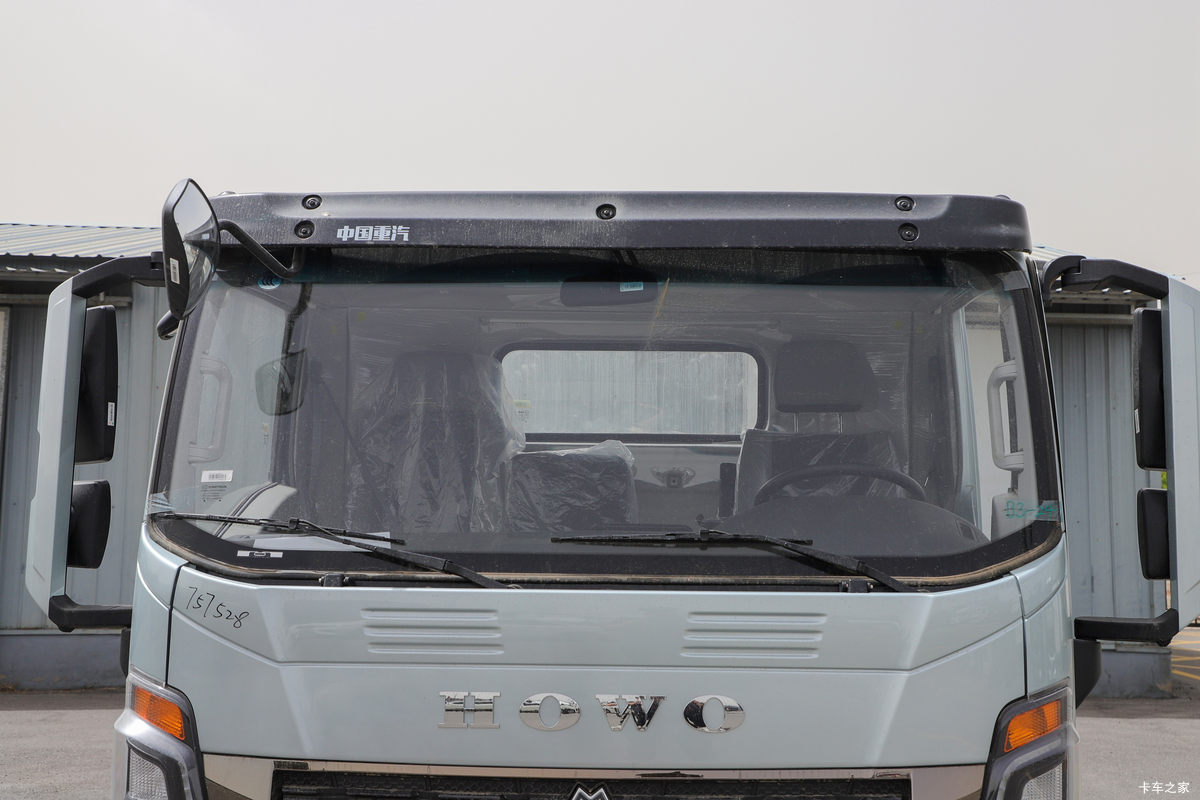 йHOWO ͳ˧ 160 4.15׵Ῠ()(ZZ1047C3215F145)                                                