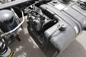 �й�����HOWO ͳ˧ 160���� 4.15�׵��������Ῠ(����)(ZZ1047C3215F145)ͼƬ