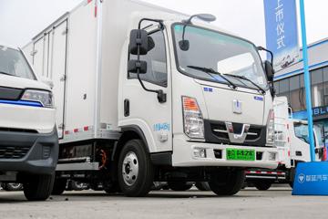 Զ�� E200 2021�� ��׼��4.5T 4.14�׵��Ŵ��綯��ʽ�Ῠ106.95kWhͼƬ