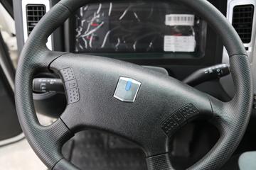 Զ�� E200 2021�� ��׼��4.5T 4.14�׵��Ŵ��綯��ʽ�Ῠ106.95kWhͼƬ