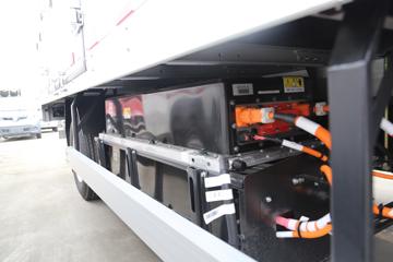 Զ�� E200 2021�� ��׼��4.5T 4.14�׵��Ŵ��綯��ʽ�Ῠ106.95kWhͼƬ