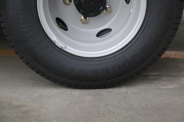 Զ�� E200 2021�� ��׼��4.5T 4.14�׵��Ŵ��綯��ʽ�Ῠ106.95kWhͼƬ