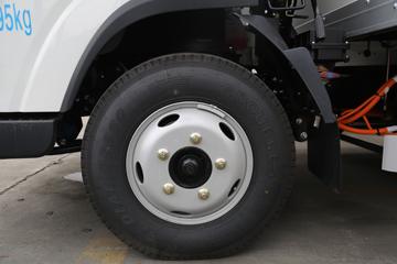 Զ�� E200 2021�� ��׼��4.5T 4.14�׵��Ŵ��綯��ʽ�Ῠ106.95kWhͼƬ