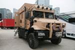 一汽解放M41底盘 320马力 4X4 雪鹰越野房车