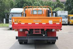 庆铃 五十铃700P 189马力 4X2 6.008米单排栏板载货车(QL1110ANMA)