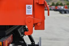 大运 风尚 复合型 245马力 6X2 4.8米自卸车(国六)(DYQ3243D6CB) 大运 风尚 复合型 245马力 6X2 4.8米自卸车(国六)(DYQ3243D6CB)