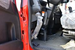 大运 风尚 复合型 245马力 4X2 4.45米自卸车(国六)(DYQ3182D6AB)