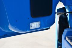 大运 风尚 复合型 245马力 4X4 4.2米自卸车(国六)(DYQ2183D6BC)