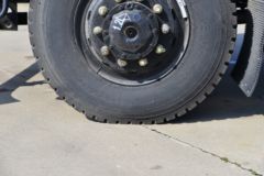 大运 风尚 复合型 245马力 4X4 4.2米自卸车(国六)(DYQ2183D6BC)