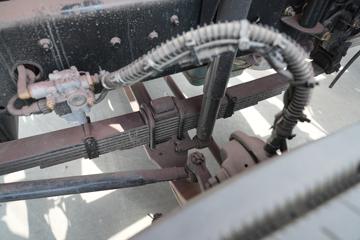 �ൺ��� JK6�п� 220���� 4X2 6.8�ײ�դʽ�ػ���(����)(CA5180CCYP28K2L2E6A80)ͼƬ