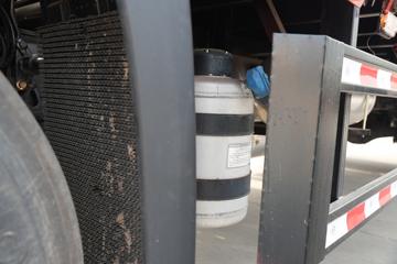 �ൺ��� JK6�п� 220���� 4X2 6.8�ײ�դʽ�ػ���(����)(CA5180CCYP28K2L2E6A80)ͼƬ