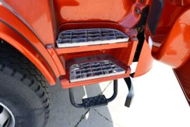 大运F7&nbsp;自卸车驾驶室                                               图片