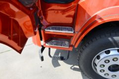 大运 F7重卡 300马力 8X4 6.2米自卸车(国六)(DYQ3310D6FB) 大运 F7重卡 300马力 8X4 6.2米自卸车(国六)(DYQ3310D6FB)