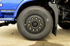 大运 F7重卡 270马力 8X2 6.5米自卸车(国六)(DYQ3313D6EB)