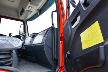 ���� ��� 270���� 6X2 7.5����ж��(����)(5.286�ٱ�)(DYQ3250D6CB)ͼƬ