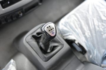 ���� ��� 270���� 6X2 7.5����ж��(����)(5.286�ٱ�)(DYQ3250D6CB)ͼƬ