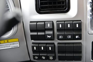 ���� ��� 270���� 6X2 7.5����ж��(����)(5.286�ٱ�)(DYQ3250D6CB)ͼƬ