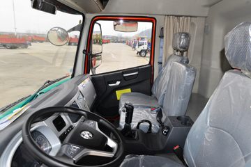 ���� ��� 270���� 6X2 7.5����ж��(����)(5.286�ٱ�)(DYQ3250D6CB)ͼƬ