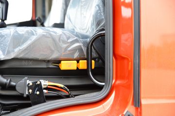 ���� ��� 270���� 6X2 7.5����ж��(����)(5.286�ٱ�)(DYQ3250D6CB)ͼƬ