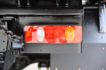 ���� ��� 270���� 6X2 7.5����ж��(����)(5.286�ٱ�)(DYQ3250D6CB)ͼƬ