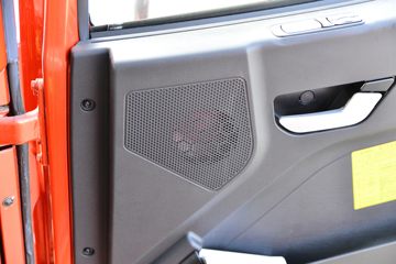 ���� ��� 330���� 8X4 6.5����ж��(�ж�)(DYQ3310D6FM)ͼƬ