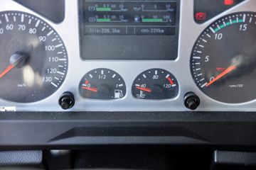 ���� ��� 330���� 8X4 6.5����ж��(�ж�)(DYQ3310D6FM)ͼƬ