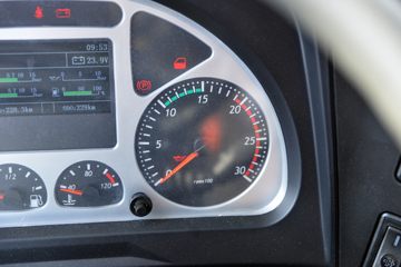 ���� ��� 330���� 8X4 6.5����ж��(�ж�)(DYQ3310D6FM)ͼƬ