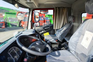 ���� ��� 330���� 8X4 6.5����ж��(�ж�)(DYQ3310D6FM)ͼƬ