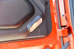 大运 风驰 330马力 8X4 6.5米自卸车(中顶)(DYQ3310D6FM)