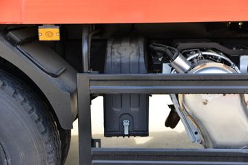 ���� ��� 330���� 8X4 6.5����ж��(�ж�)(DYQ3310D6FM)ͼƬ