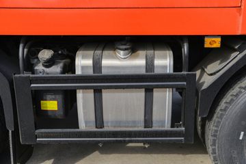 ���� ��� 330���� 8X4 6.5����ж��(�ж�)(DYQ3310D6FM)ͼƬ