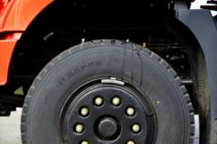 大运 风驰 330马力 8X4 6.5米自卸车(中顶)(DYQ3310D6FM)