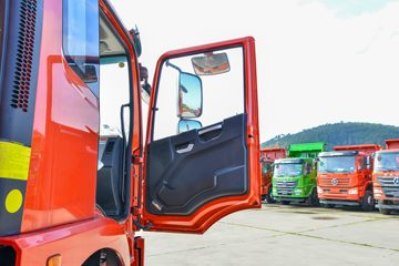 ���� ��� 270���� 6X4 5.8����ж��(�ж�)(DYQ3250D6DC)ͼƬ