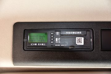 ���� ��� 270���� 6X4 5.8����ж��(�ж�)(DYQ3250D6DC)ͼƬ