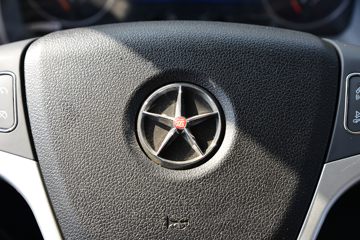 ���� ��� 270���� 6X4 5.8����ж��(�ж�)(DYQ3250D6DC)ͼƬ