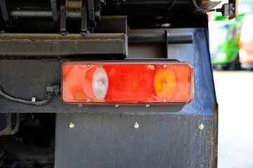 ���� ��� 270���� 6X4 5.8����ж��(�ж�)(DYQ3250D6DC)ͼƬ