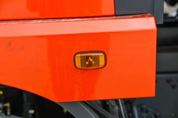 ���� ��� 245���� 4X2 6.5����ж��(�ж�)(DYQ3180D6AB)ͼƬ