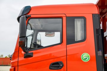 ���� ��� 245���� 4X2 6.5����ж��(�ж�)(DYQ3180D6AB)ͼƬ