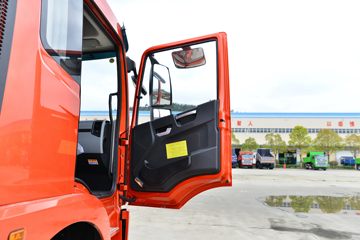 ���� ��� 245���� 4X2 6.5����ж��(�ж�)(DYQ3180D6AB)ͼƬ