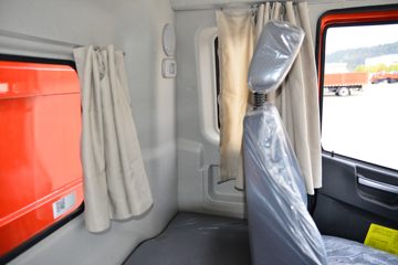 ���� ��� 245���� 4X2 6.5����ж��(�ж�)(DYQ3180D6AB)ͼƬ